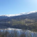 New And Exclusive In Voss With A Great View 펜션 *