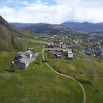 Hébergement de vacances New And Exclusive In Voss With A Great View Skulestadmo